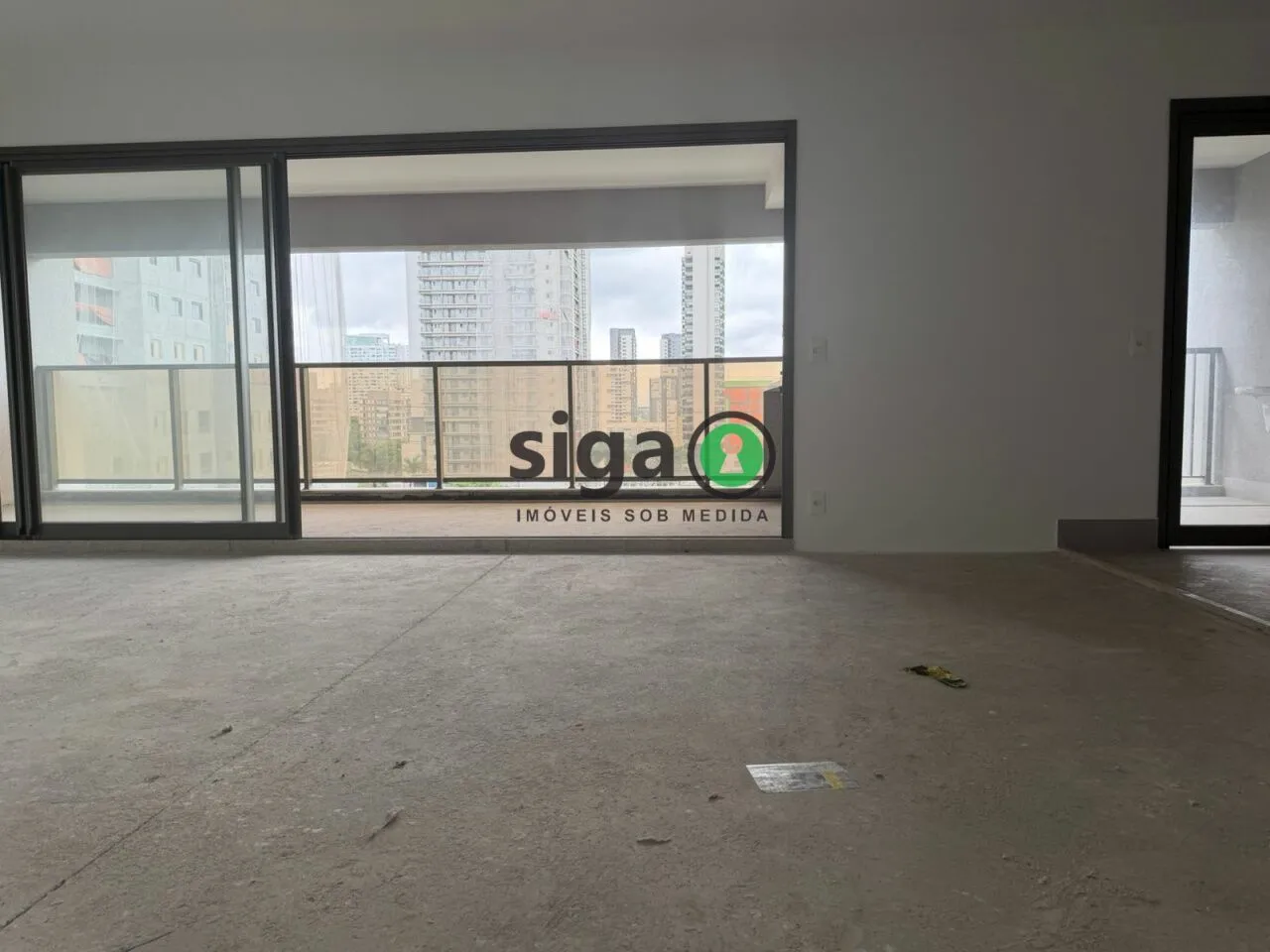 Imagem Alto Padrão no Campo Belo: 3 Suítes, Andar Alto e Lazer Completo