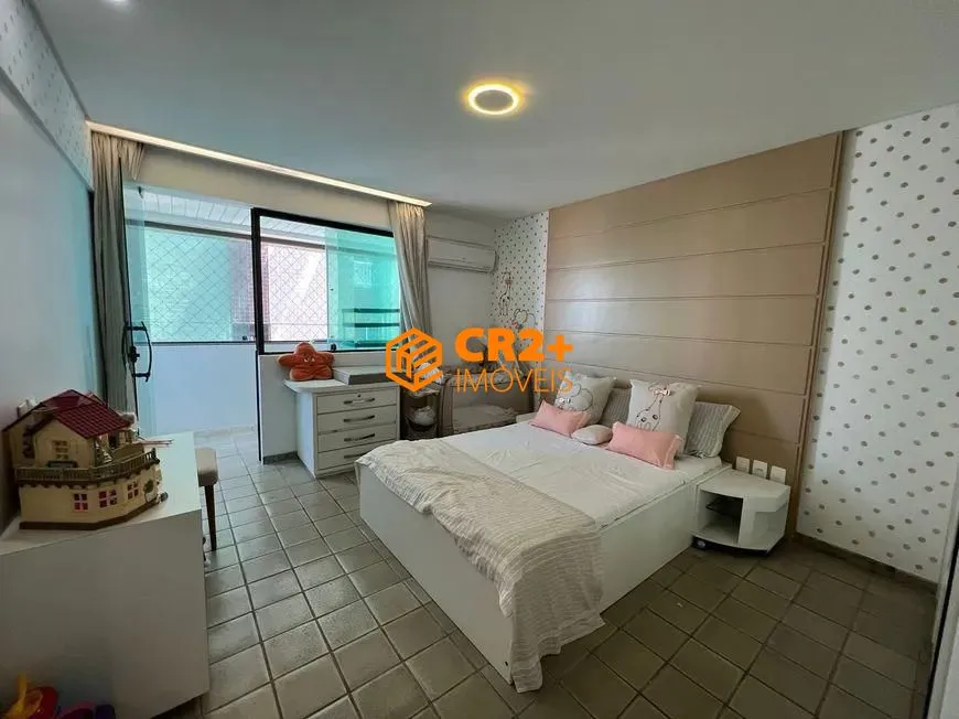 Imagem Apartamento a Beira Mar de piedade com 330M². Finamente decorado.