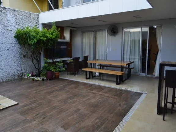 Imagem CASA NO CONDOMÍNIO VILLA DE SEVILHA - FLORES