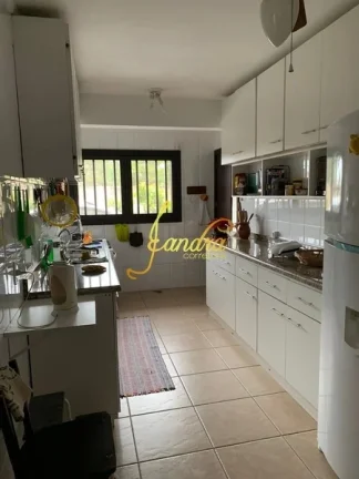 Imagem Sobrado com 7 dormitórios sendo 5 suítes e piscina, pertinho do mar