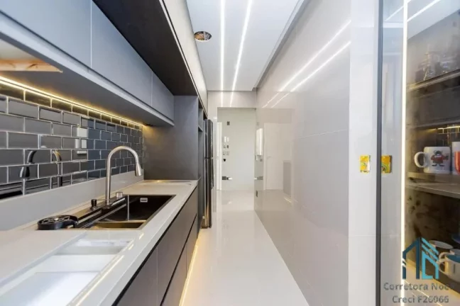 Imagem Apartamento Garden Alto Padrão 122m², 02 quartos, 02 vagas, no Capão Raso em Curitiba PR
