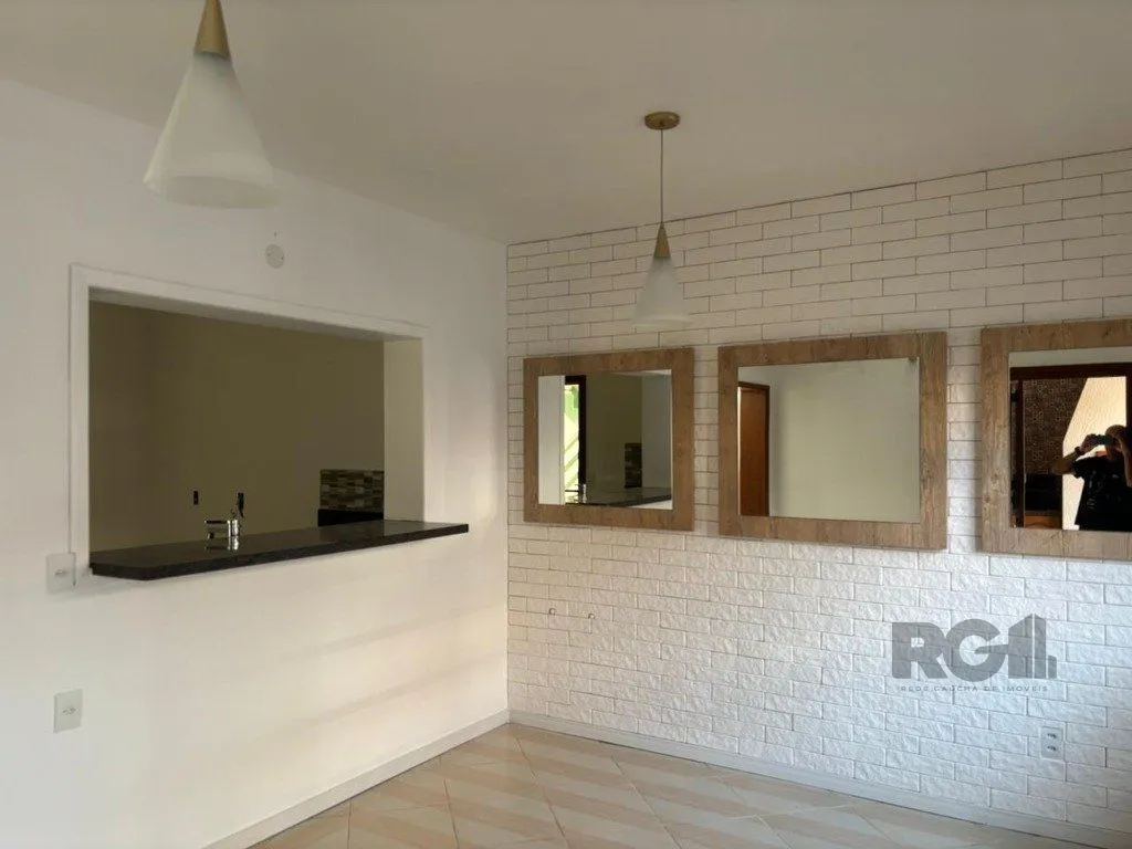 Imagem Casa Condominio no bairro Guarujá de 3 dormitórios 1 vaga