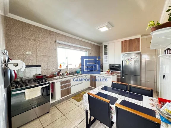 Imagem Casa com 3 dormitórios à venda, 273 m² por R$ 950.000 - Bela Vista - Socorro/SP