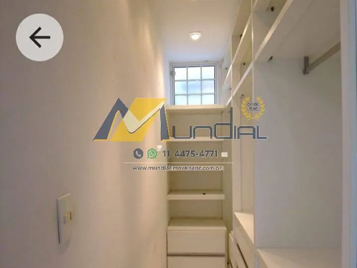 Imagem Casa à venda com 300m², 3 quartos e 6 vagas.