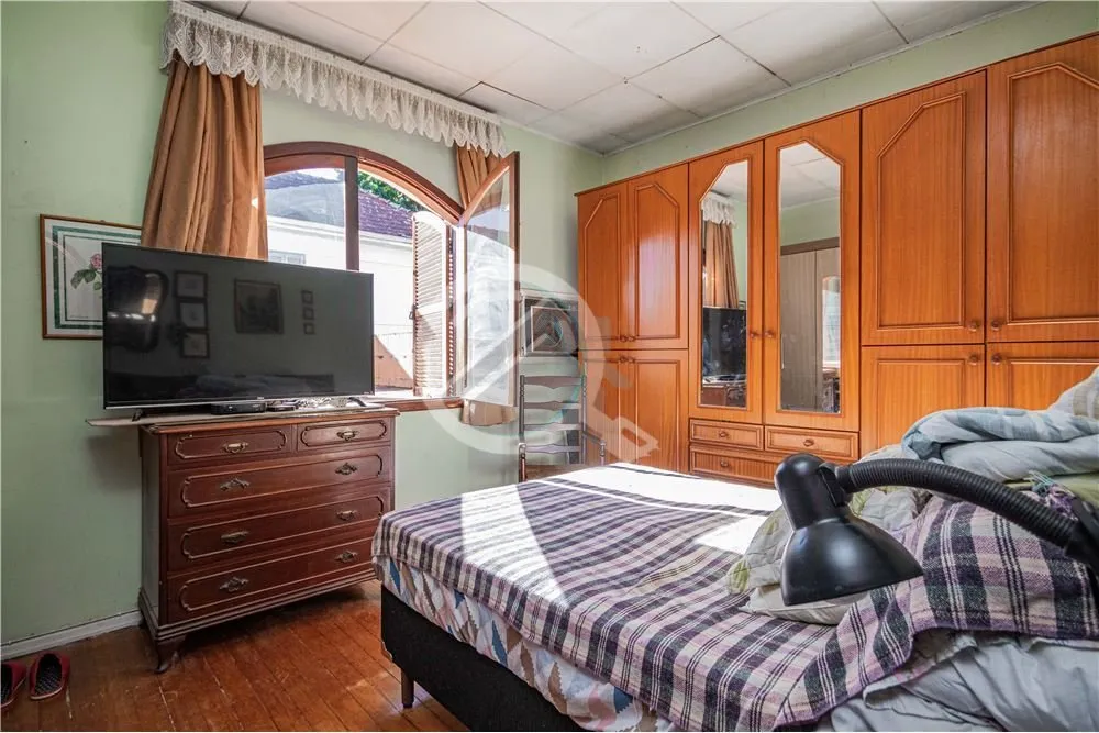 Imagem Sabe aquela casa clássica, com amplos ambientes, pronta para acolher sua família, ou sua empresa, ...