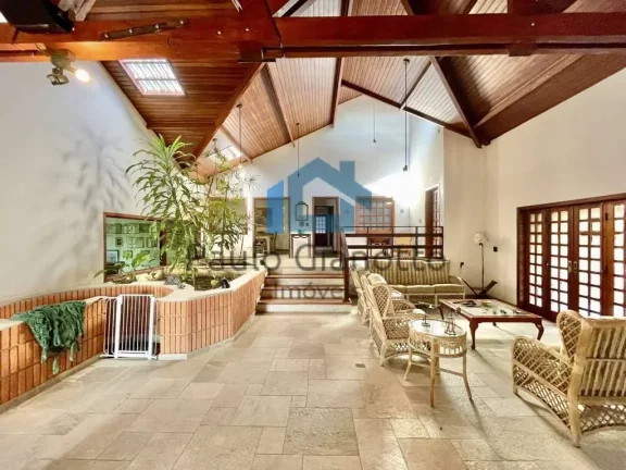 Imagem Casa de Luxo Venda ou Locação Centro Granja Viana