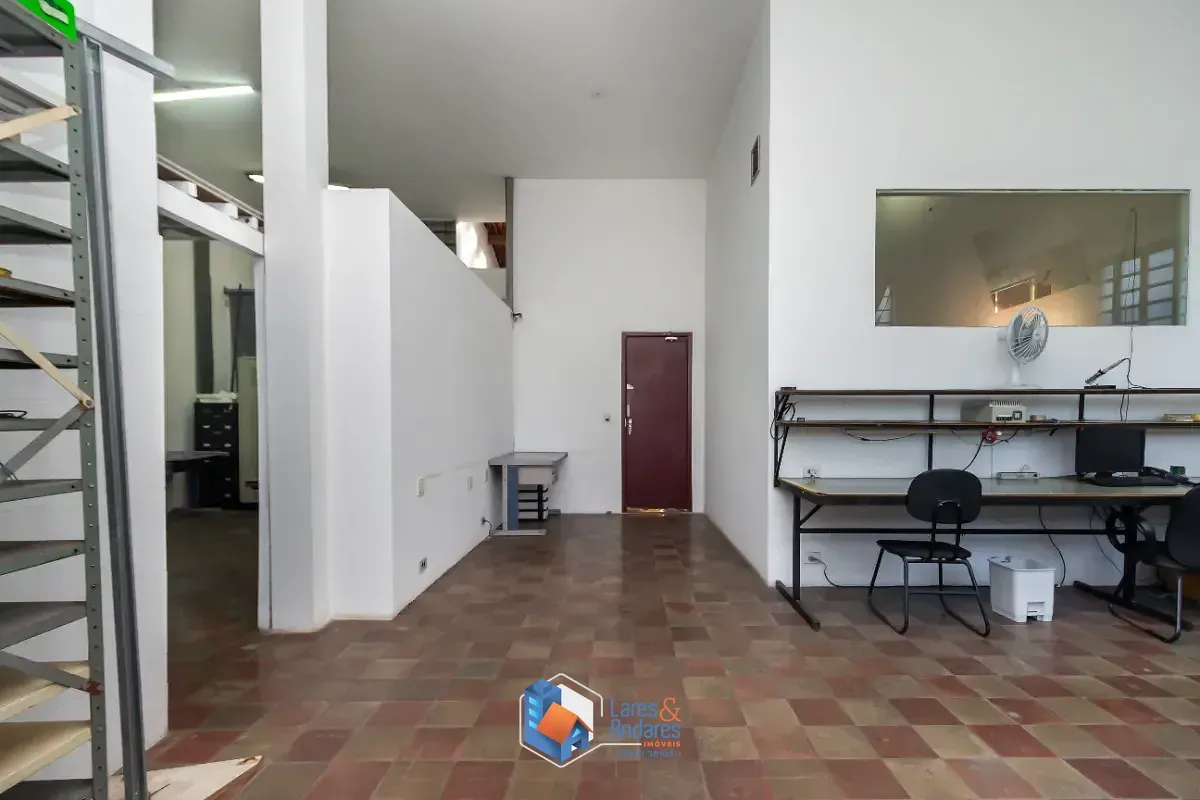 Imagem Casa comercial para venda em Instituto de Previdência, 327m²