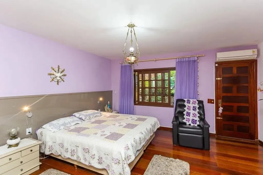 Imagem Casa espaçosa com 6 dormitórios e vista incrível no Cristo Redentor