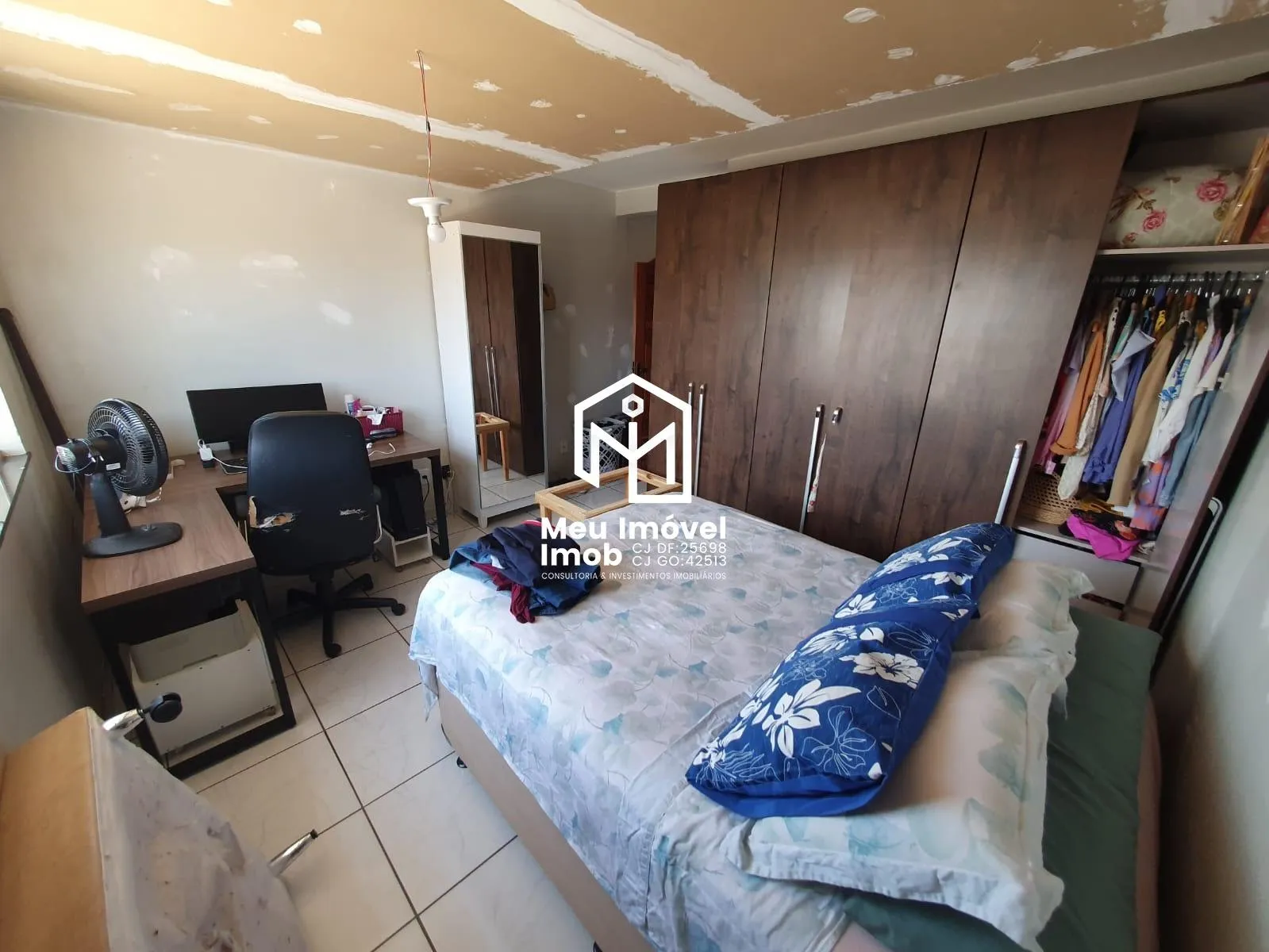 Imagem Casa em Taguatinga Sul 7 Quartos 1 Suíte 5 Vagas 350m²