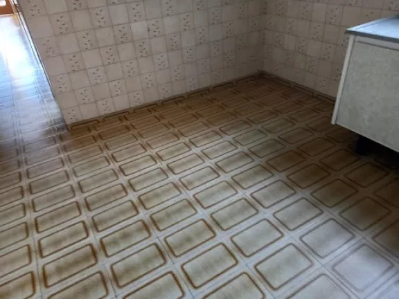 Imagem Casa com 2 dormitórios à venda, 132 m por R$ 350.000,00 - Vila Lucy - Sorocaba/SP