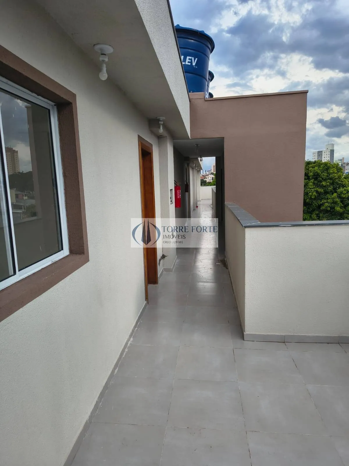 Imagem Oportunidade Apartamento com 2 Dormitórios Próximo ao Metrô Guilhermina
