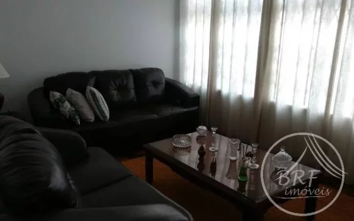 Imagem Excelente Casa Grande Potencial Residencial e Comercial- Balneário/Estreito