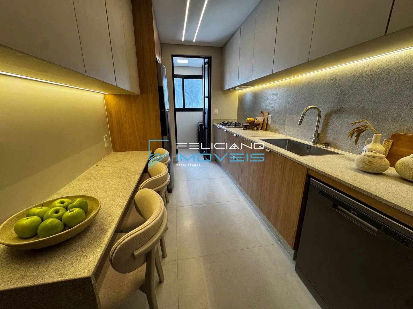 Imagem Apartamento com 3 quartos, Guilhermina, Praia Grande - R$ 1.2 mi, Cod: 7526