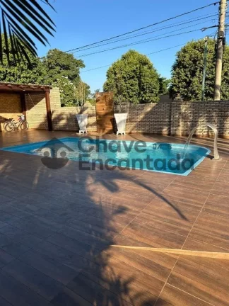 Imagem Rural / Rancho na cidade de Buritama
