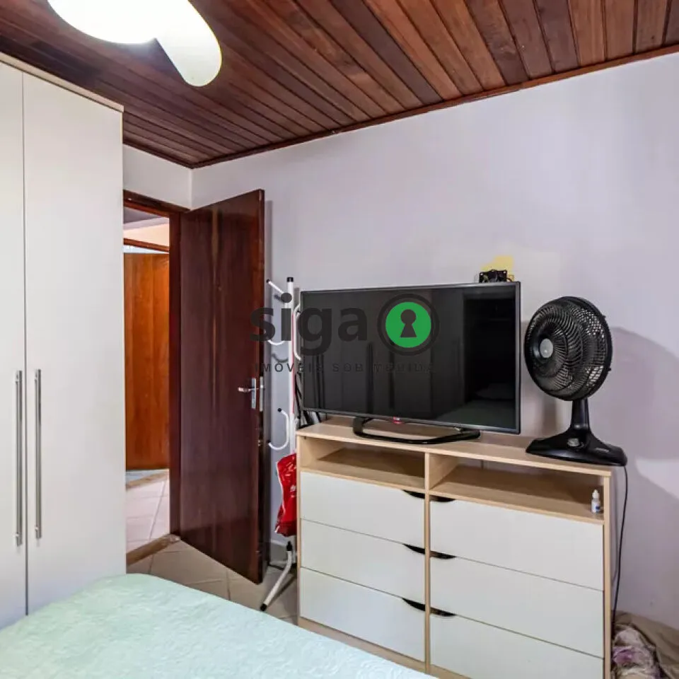 Imagem Casa acolhedora para viver com tranquilidade e qualidade de vida ao lado de áreas verdes.