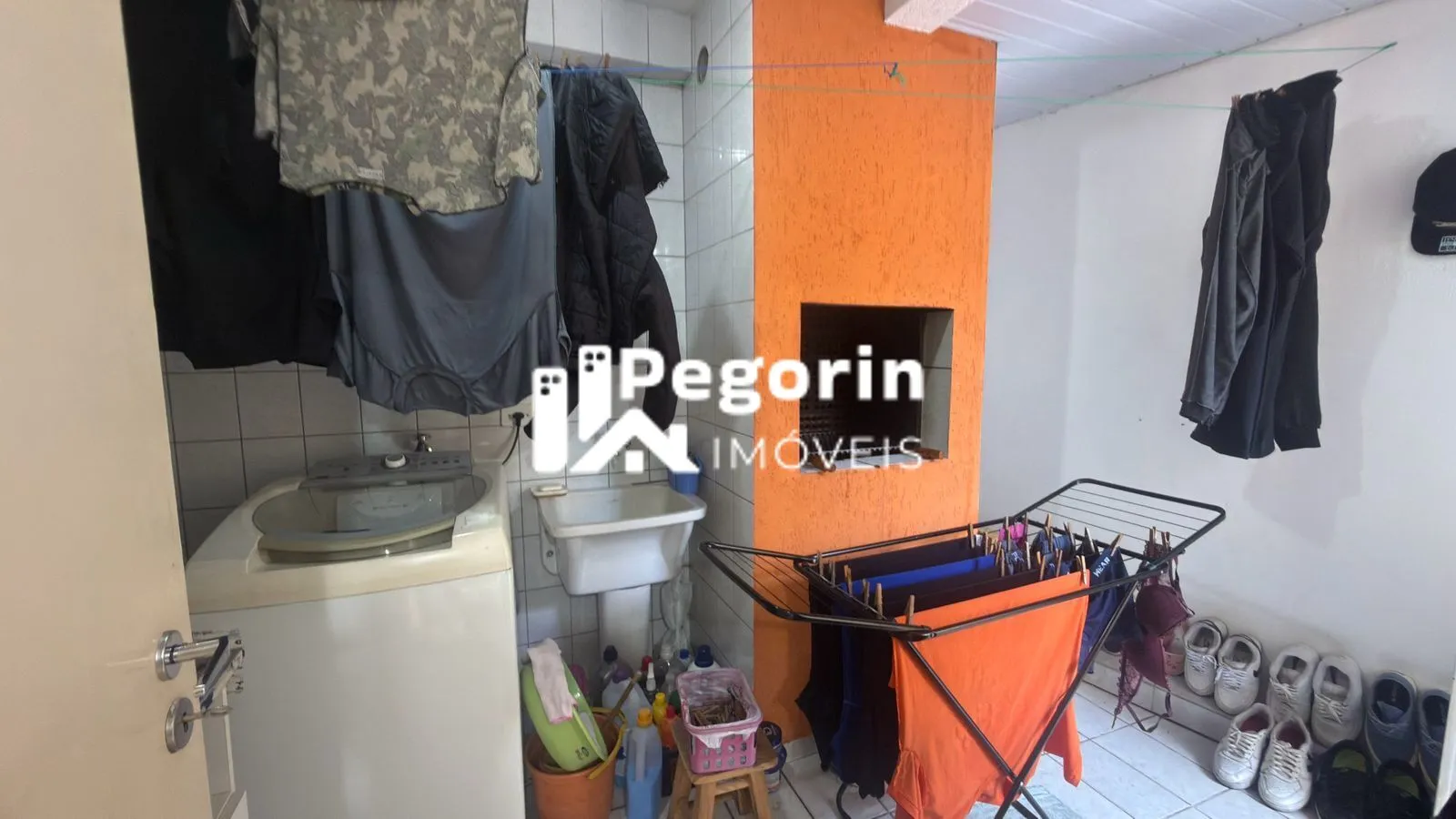 Imagem Sobrado com 03 quartos sendo uma suíte Atuba, Pinhais/PR