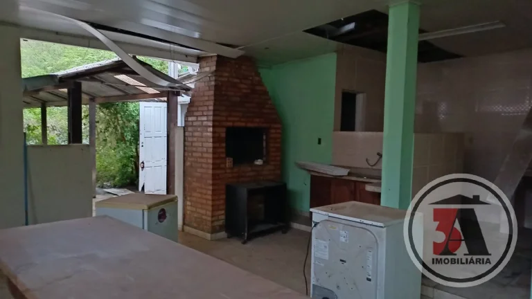 Imagem Casa na Avenida Pinheiro Machado próximo ao Tribunal de Justiça