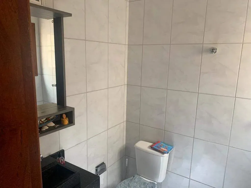 Imagem Casa com 2 dormitórios, 1 Suíte, 2 Vagas, Tarumã - Viamão/RS