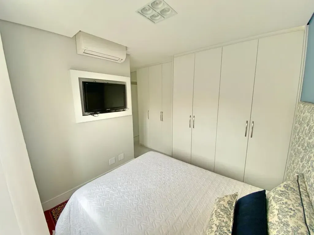 Imagem Apartamento com 4 Quartos à Venda, 217 metros em Jardim Vila Mariana - São Paulo