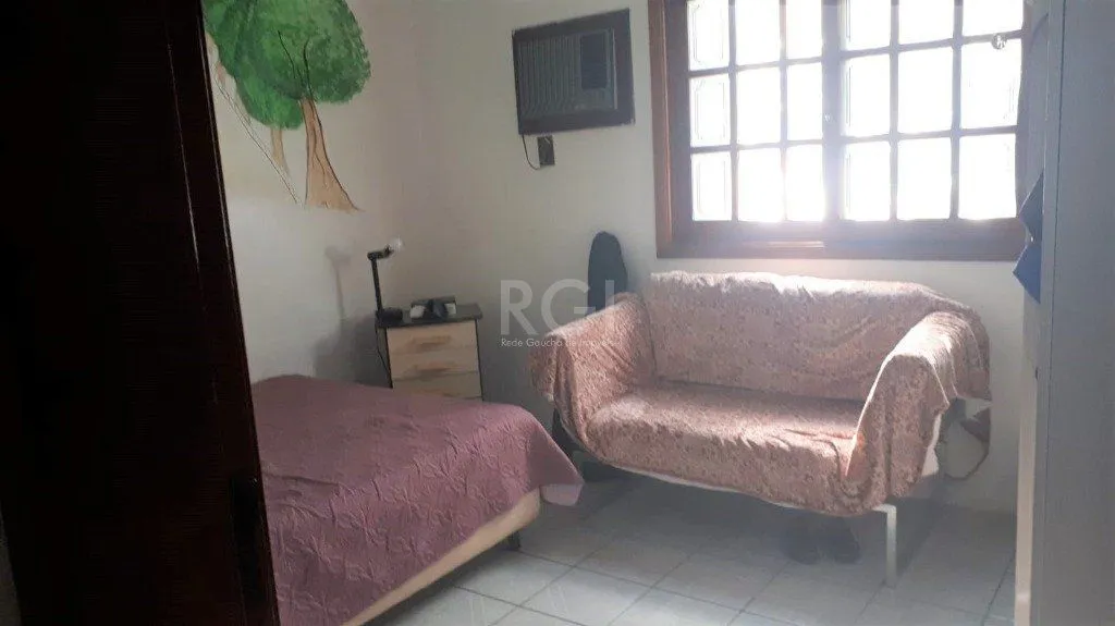 Imagem Casa para Venda - 165.65m², 3 dormitórios, sendo 1 suites, 2 vagas - Vila Nova