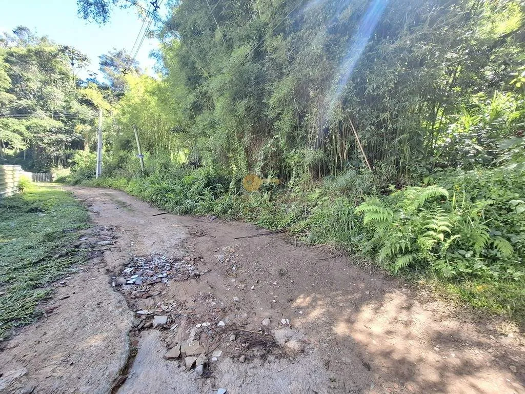 Imagem Terreno para Venda em Teresópolis / RJ no bairro Parque do Imbui