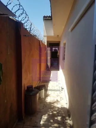 Imagem Casas / Padrão na cidade de Guarujá