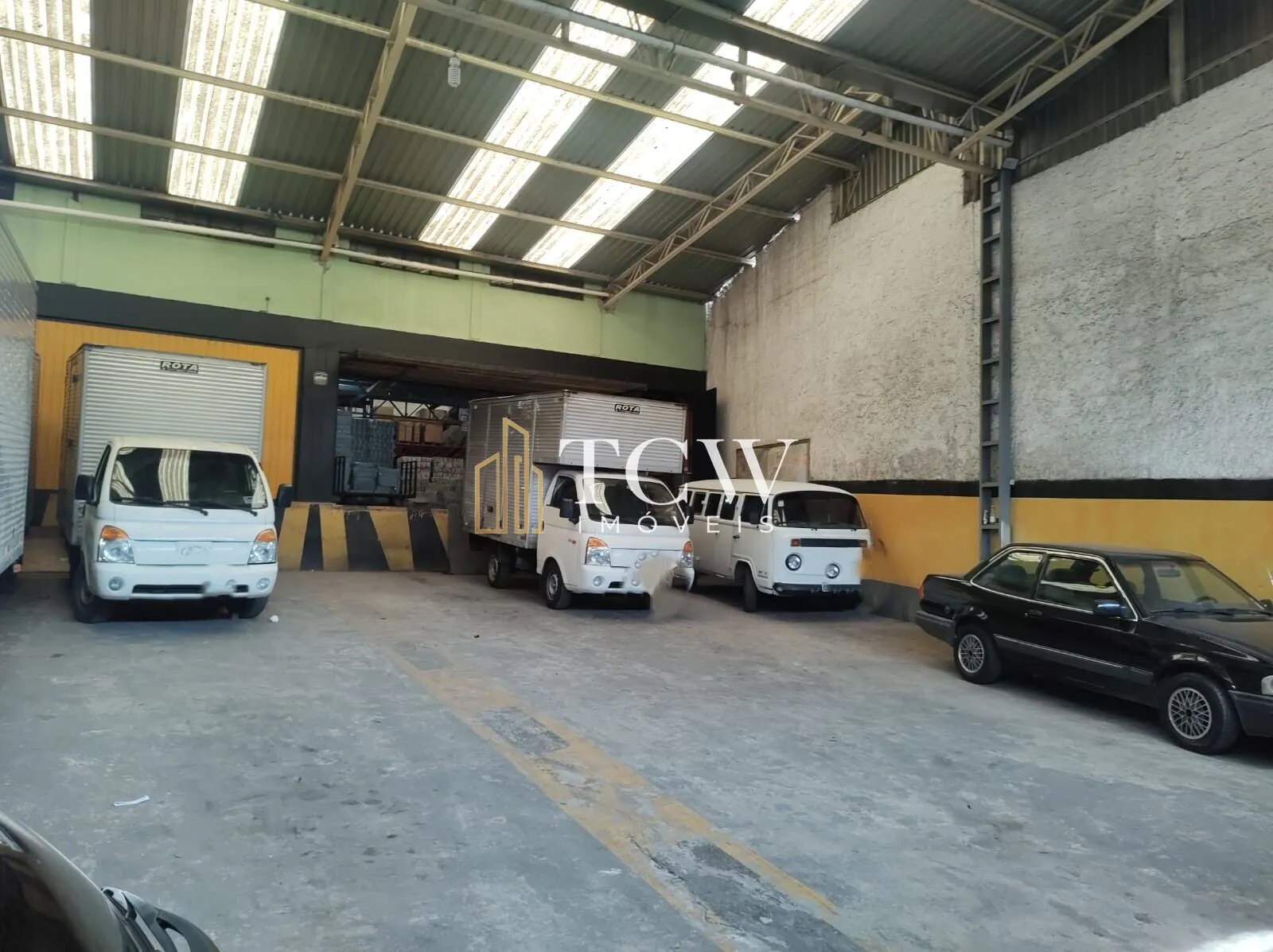 Imagem Galpão Comercial à Venda em Guarulhos | 1.000 m² | Zona Mista | Guarulhos/SP