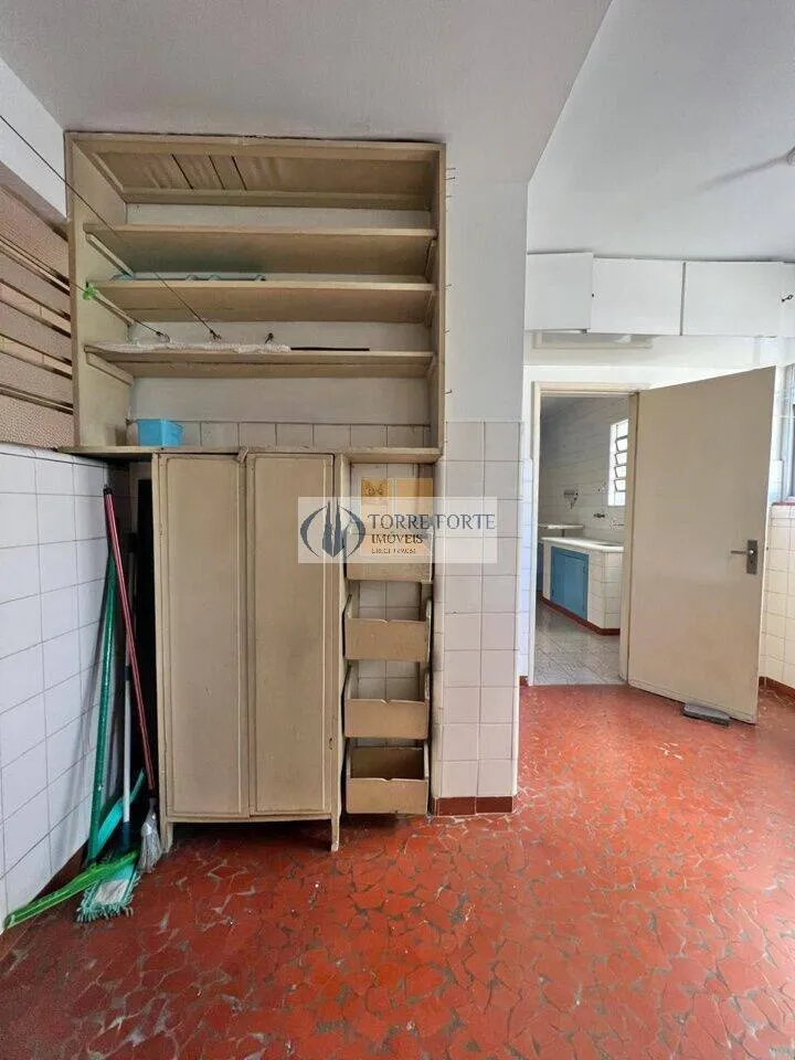 Imagem Apartamento espaçoso com 137 m², 3 dormitórios, 3 banheiros, no Bom Retiro