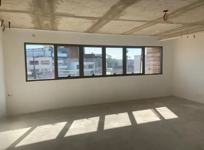 Imagem Sala comercial no MW Maiojama