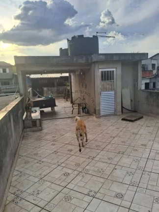 Imagem Casa ampla, com acabamento de primeira sendo o primeiro andar com sala, cozinha, lavabo e sala de ja...