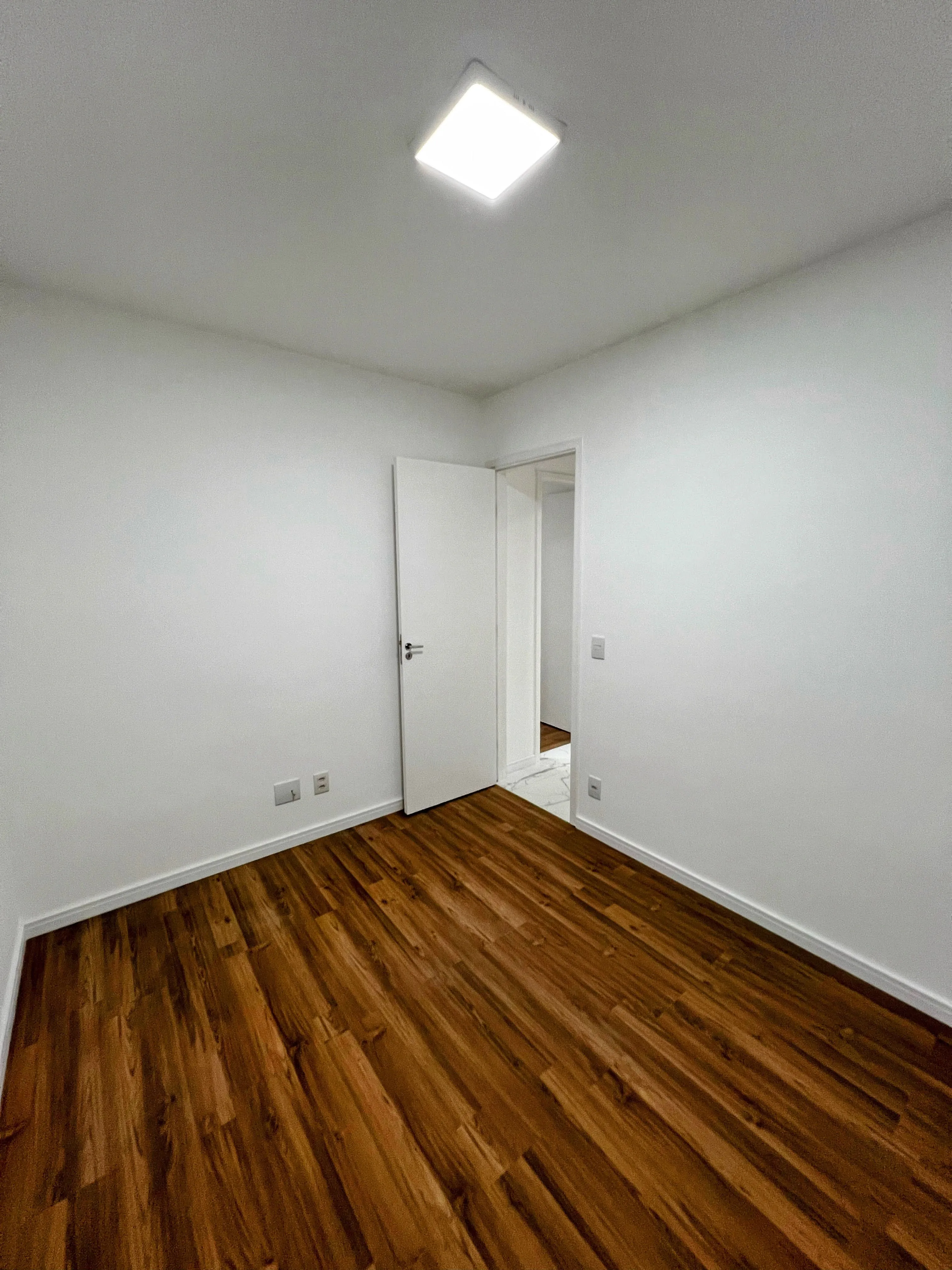 Imagem VENDO LINDO APARTAMENTO COBERTURA NO BAIRRO INTERLAGOS! (ZONA SUL-SP)
