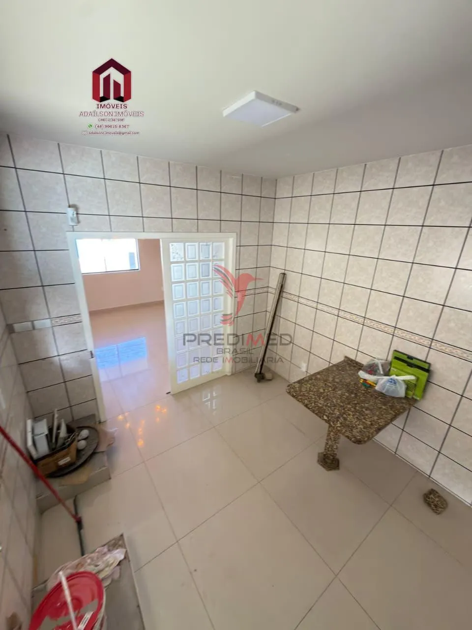 Imagem Casa com edícula , churrasqueira. SAO JOSÉ -SC - Completa, Reformada e Pronta para Morar!