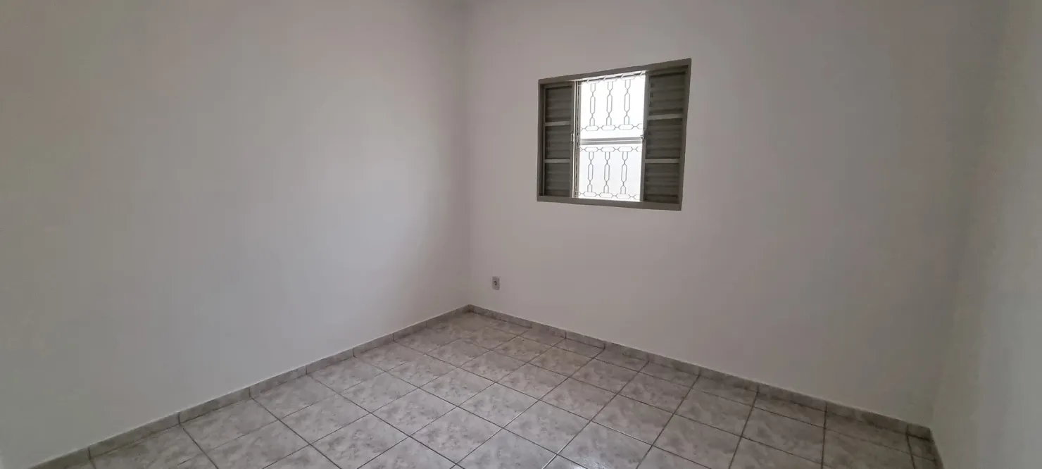 Imagem Casa em condomínio tranquilo - conforto, espaço e lazer para sua família!