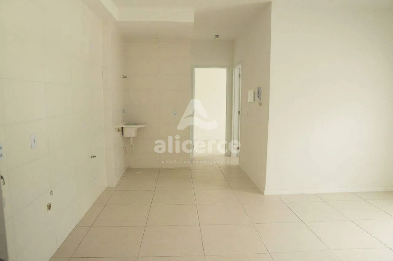 Imagem Apartamento à venda - 1 dormitório I 1º andar I Piscina I Pronto para Morar - em Palhoça - SC