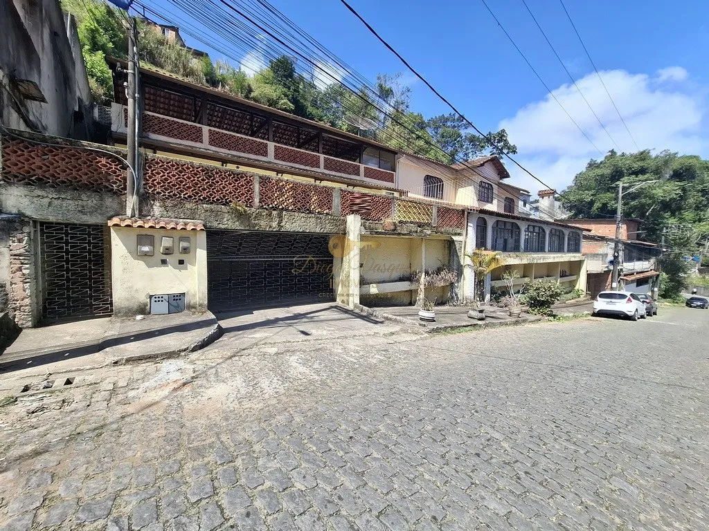 Foto do imóvel Casa para Venda em Teresópolis / RJ em Rua Cecília Meirelles