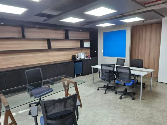 Imagem Conjunto Comercial à Venda em São Paulo-SP na Água Branca: 1 sala, 1 vaga, 47m²!