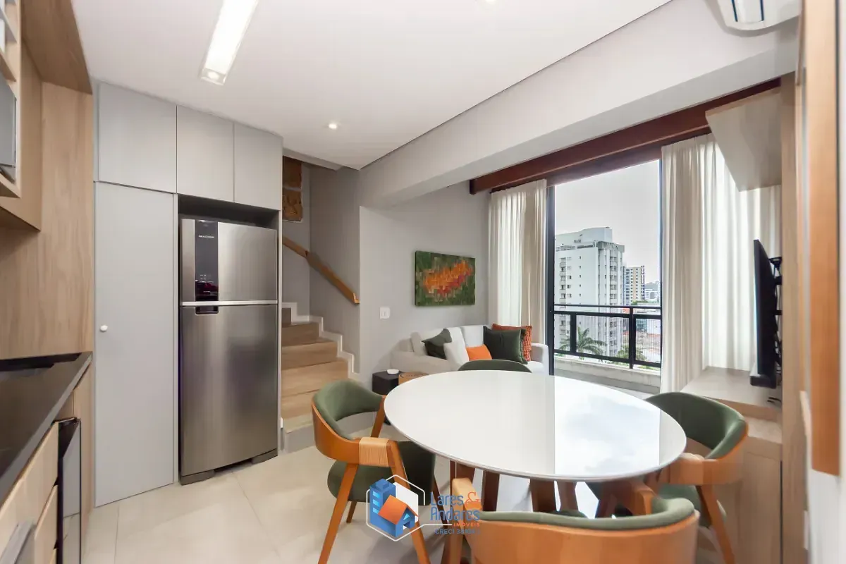 Imagem Duplex para venda em Pinheiros com 2 quartos, sendo 2 suítes, 75m²