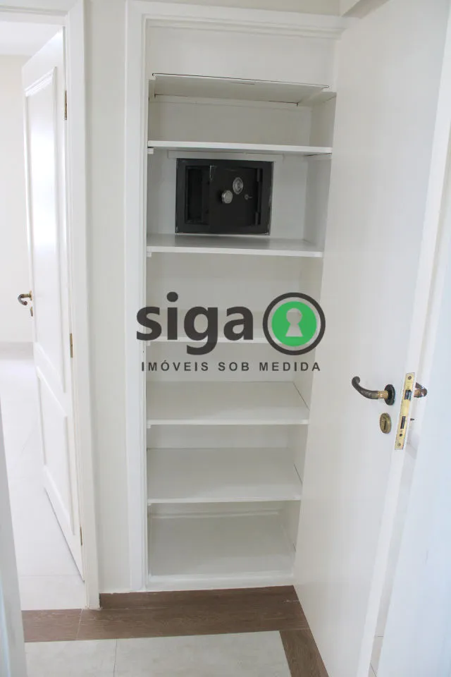 Imagem Cobertura Duplex na Vila Olímpia - 205m², 3 quartos, 2 vagas á Venda.