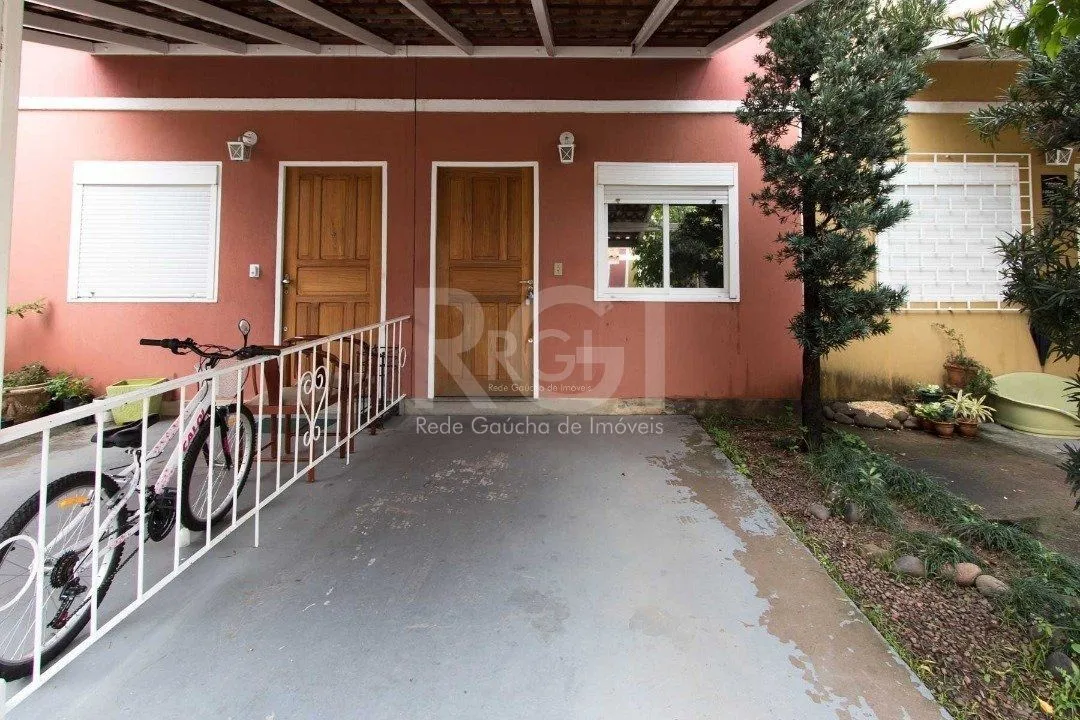 Imagem Casa Condominio para Venda - 92.32m², 3 dormitórios, sendo 1 suites, 2 vagas - Cristal