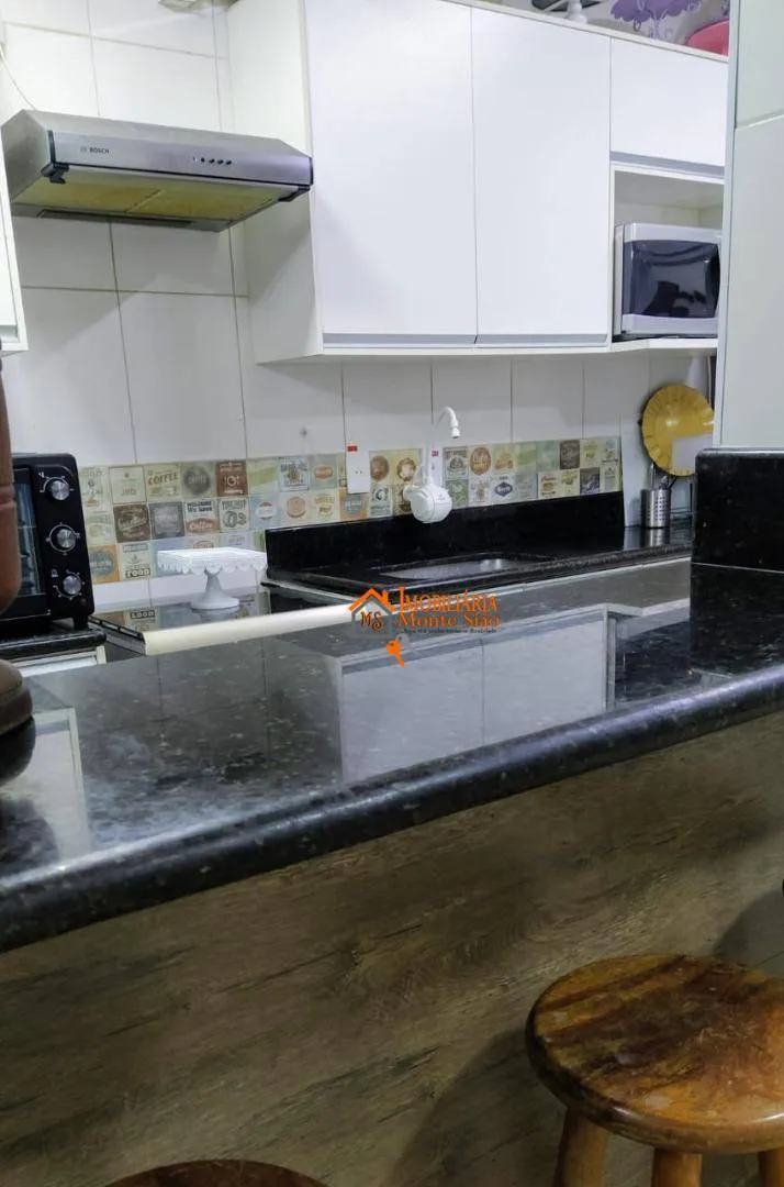 Imagem Sobrado com 3 dormitórios à venda, 247 m² por R$ 650.000,00 - Picanço - Guarulhos/SP