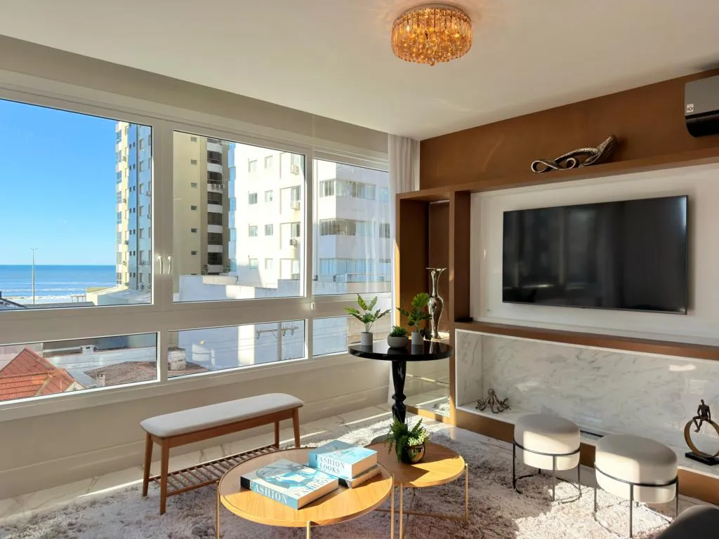 Imagem Apartamento 4 Dormitórios - Bairro Navegantes