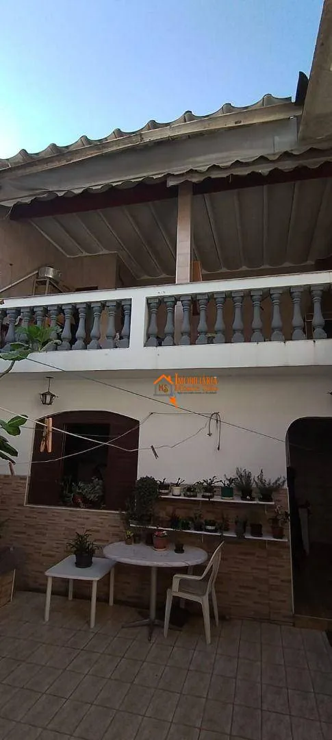 Imagem Sobrado com 3 dormitórios à venda, 170 m² por R$ 950.000,00 - Jardim Pinhal - Guarulhos/SP