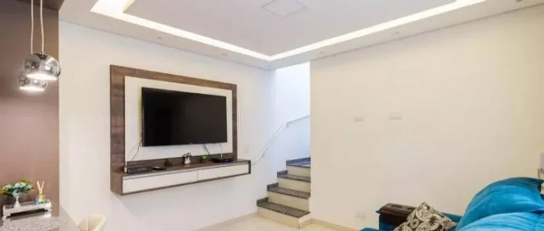 Imagem Cobertura Mobiliada 46 m²+46m² com 2 Dormitórios e 1 Vaga de Garagem
