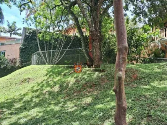 Imagem Casa com 6 dormitórios à venda, 224 m² por R$ 1.100.000,00 - Alpes da Cantareira - Mairiporã/SP