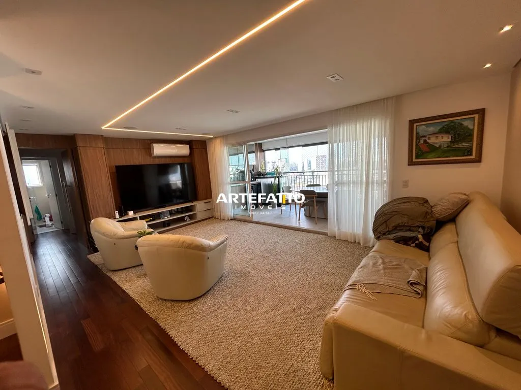 Imagem Andar alto , Apto com 136m2 , 3 suítes, planejados e 2 vagas fixas cobertas
