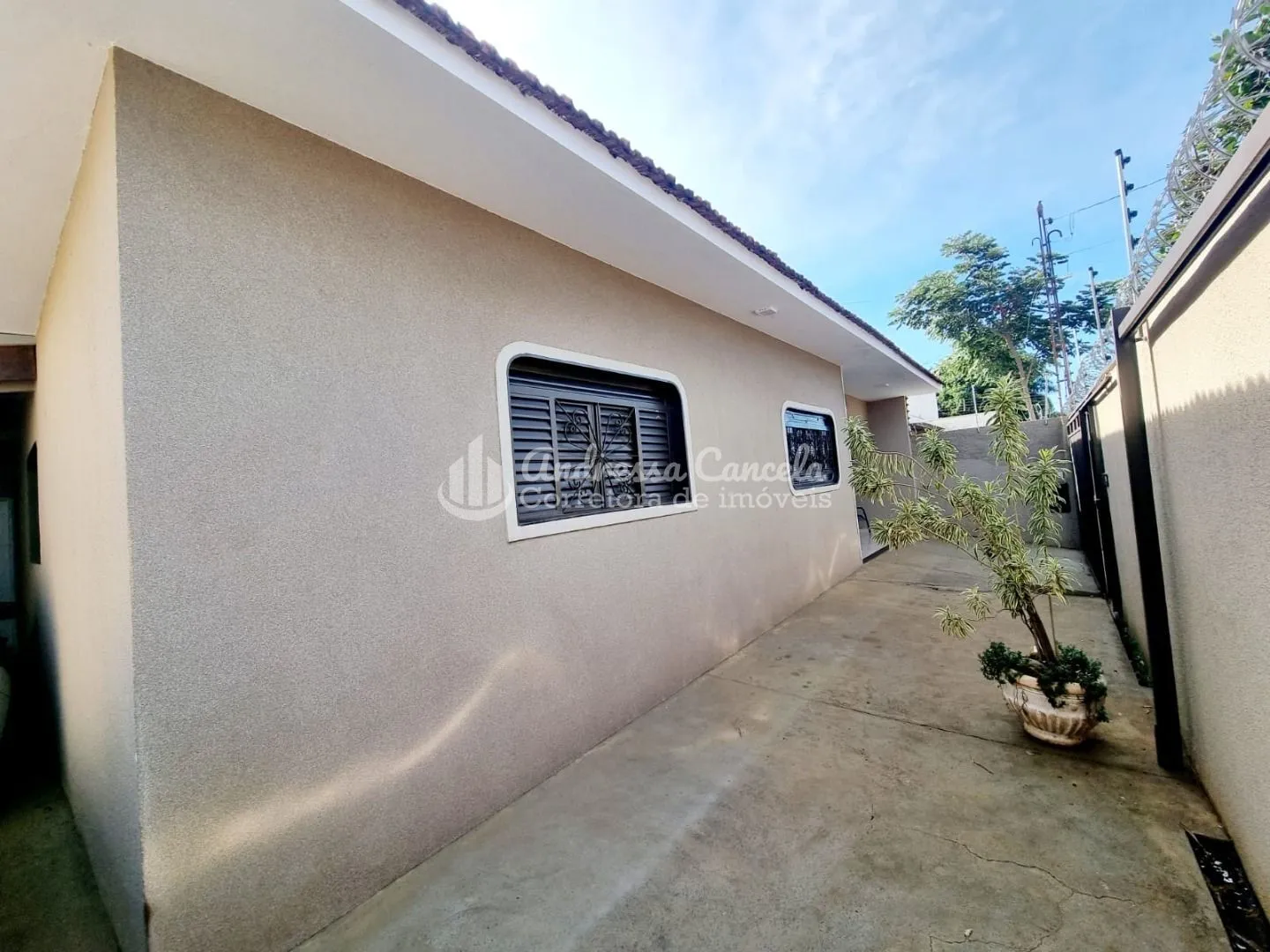 Imagem Casa com 3 dormitórios à venda, 165 m² por R$ 437.000 - Jardim Nazareth - São José do Rio Preto/SP