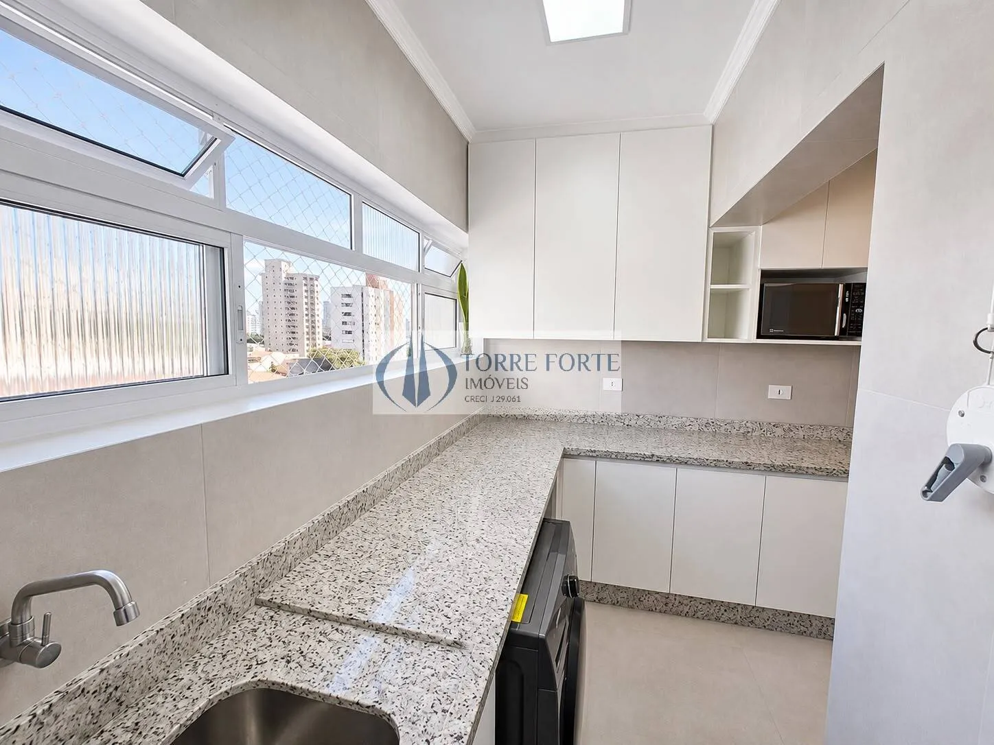 Imagem Lindo apartamento com 2 dormitorios 1 vaga de garagem na Vila Gomes Cardim.