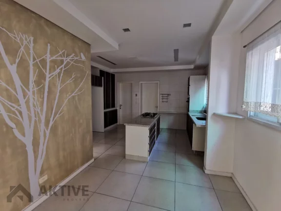 Imagem Casa de Condomínio em Tamboré - Santana de Parnaíba, SP
