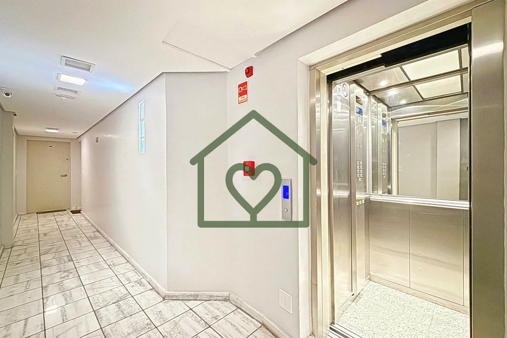 Imagem Funcional e bem distribuído, este JK de 28m², localizado na parte alta da Duque de Caxias, oferece...