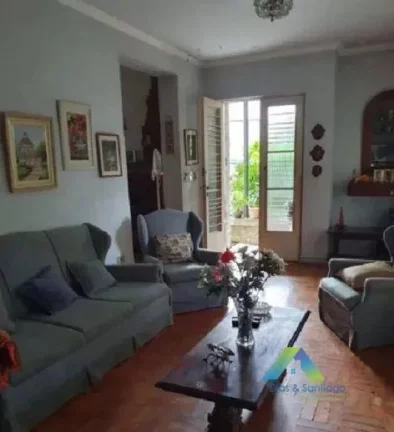 Foto do imóvel Casa Térrea residencial ou comercial para alugar com 4 Quartos e 5 banheiros no Brooklin/SP!